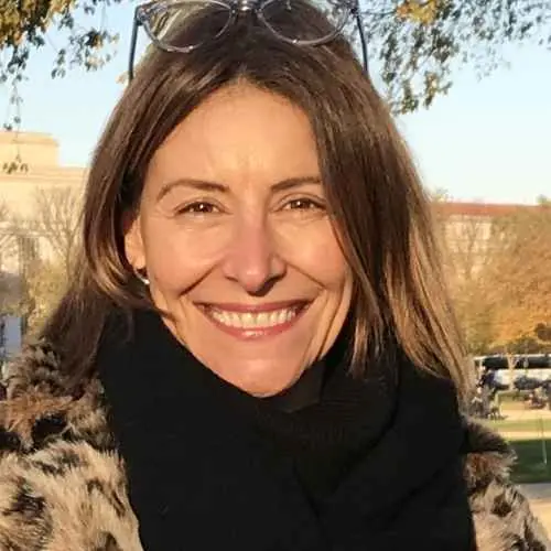 Angela Makris